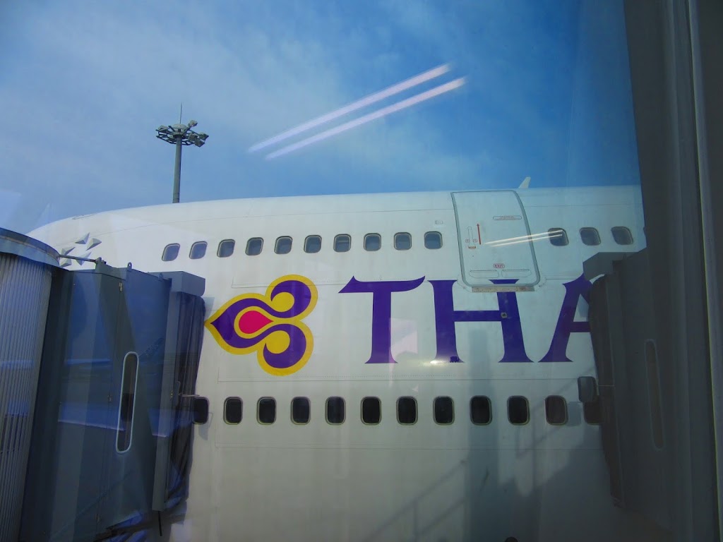 タイ 羽田からバンコクへ タイ国際航空 Tg6便 に乗る El Mundo
